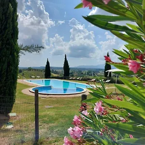 agriturismo-corte-in-poggio.it-tuscanyhotel.com/